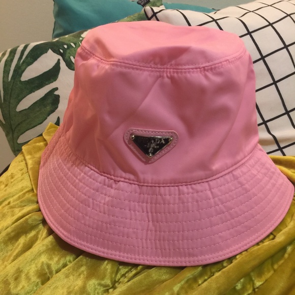 Prada Hat Pink Discount, 59% OFF | www 